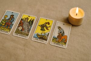 closeup-tarot-reading-candle-spiritual-clarity