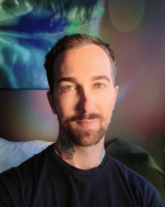 Chris Bennett the best psychic medium in Canada and the best tarot reader in the world
